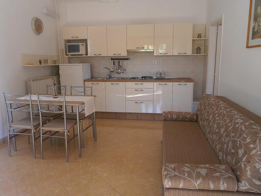 Apartments Nela ポレッチ エクステリア 写真